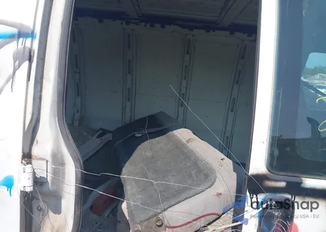 2005 Chevrolet Express z USA, uszkodzony, nr VIN 1GCGG25V051154199